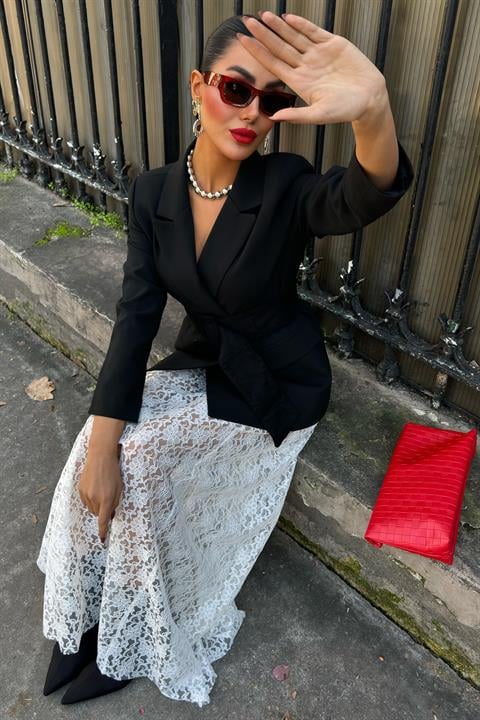 Saia Maxi de Renda