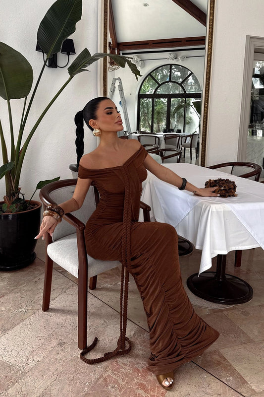 Vestido Naselinta Marrom