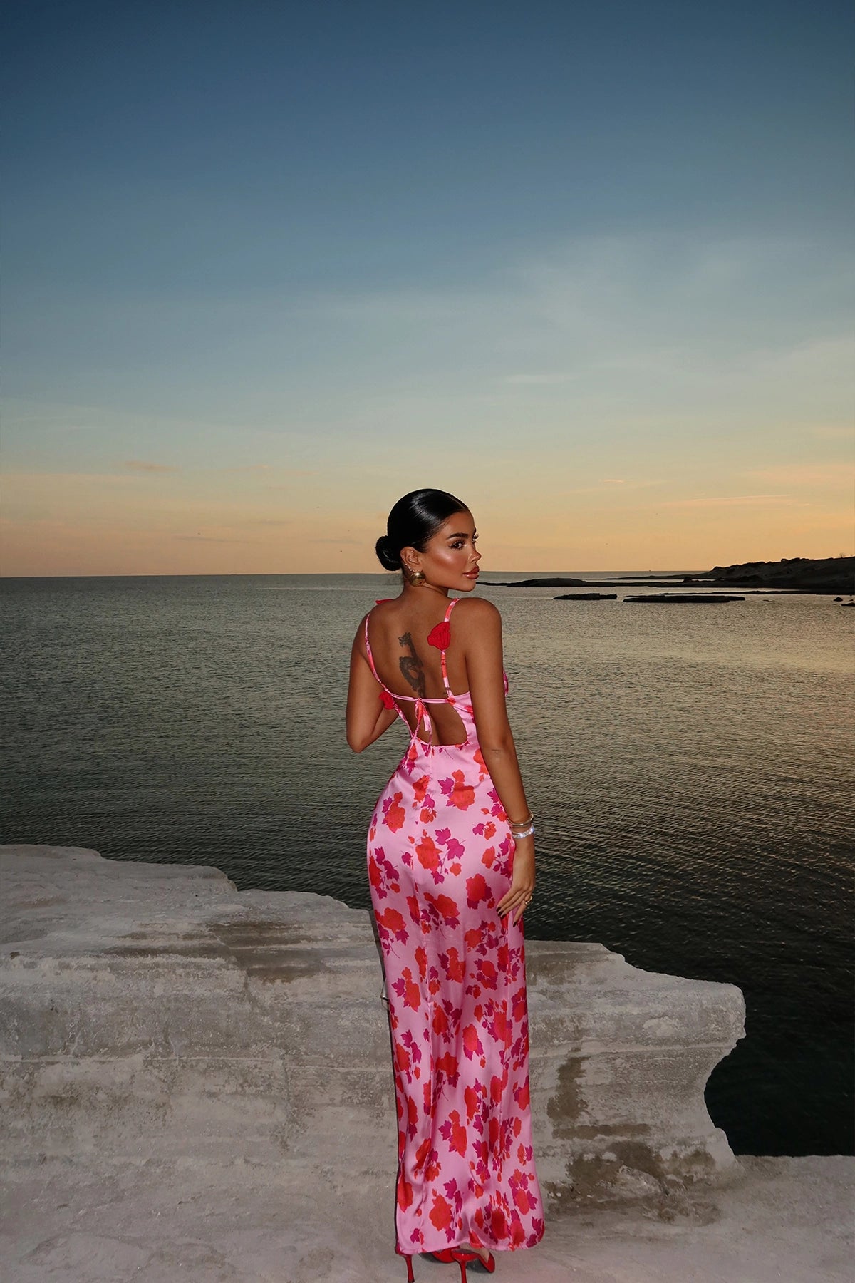 Vestido Rosa Hibiscos