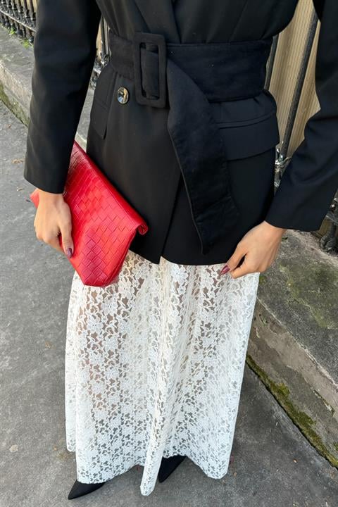 Saia Maxi de Renda