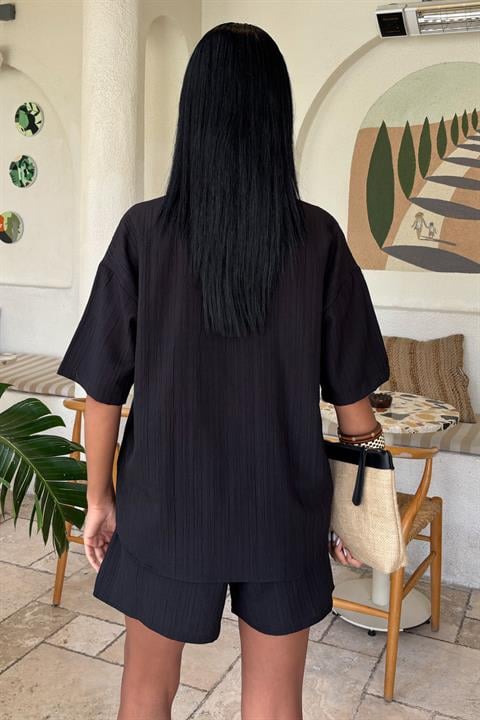 Camisa Preta