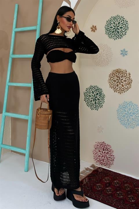 Top c/ Bolero Openwork Preto