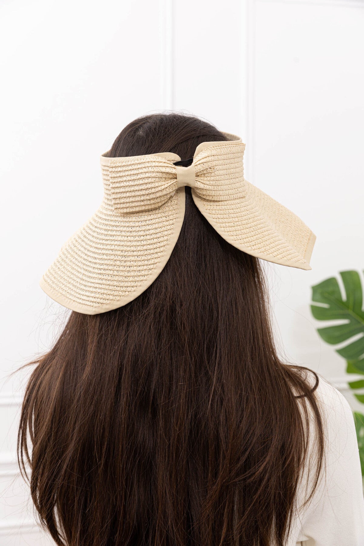 Chapéu c/ viseira e Laço