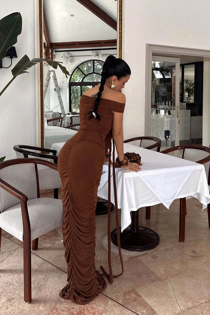 Vestido Naselinta Marrom