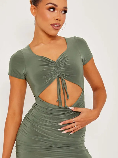Vestido Slinky Cut Out Front Ruched